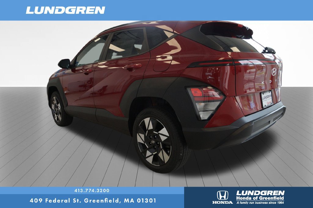 Used 2025 Hyundai Kona SEL AWD/4WD image 6