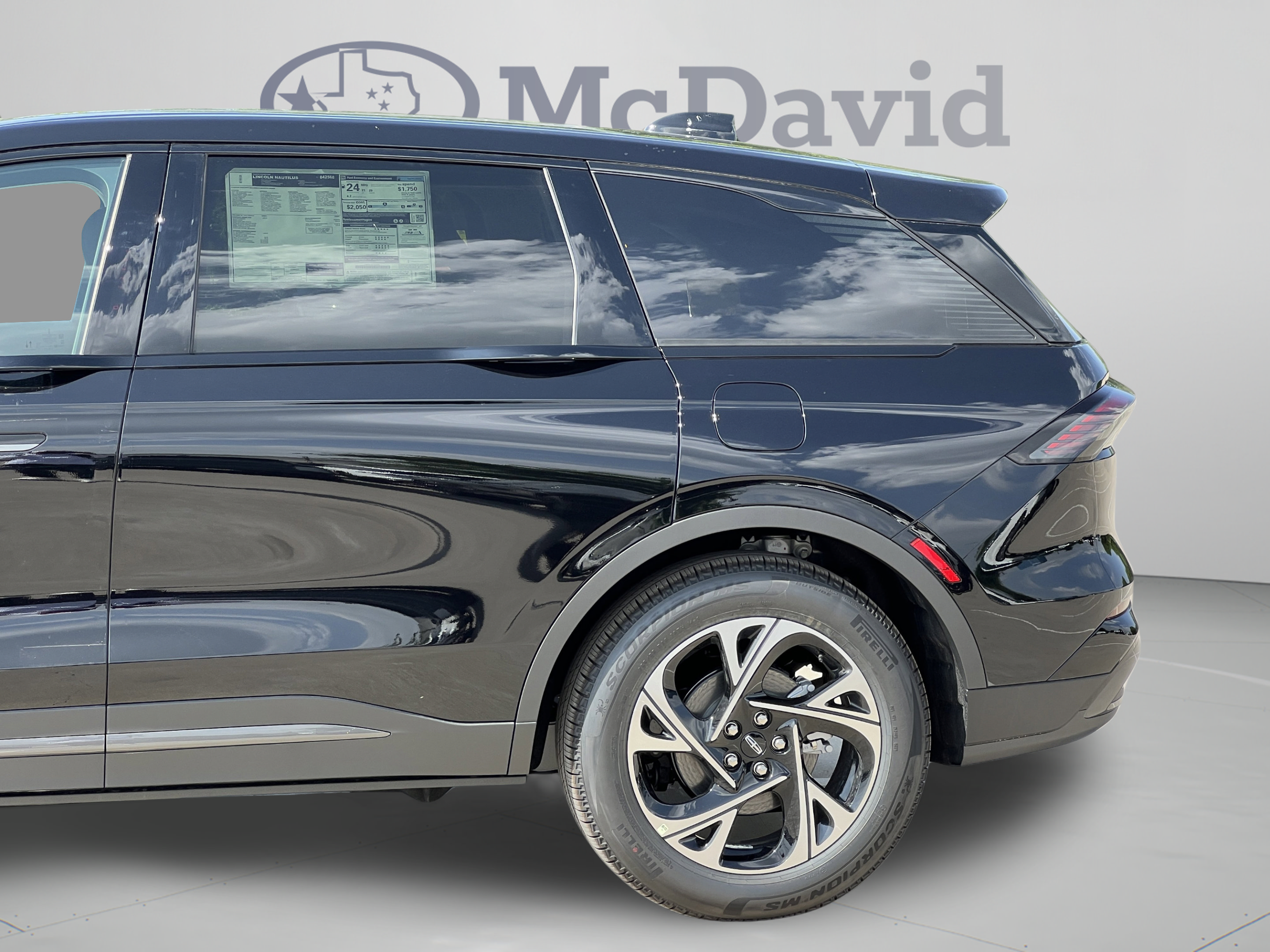 New 2026 Lincoln Nautilus Premier w/ Equipment Group 102A AWD/4WD image 38