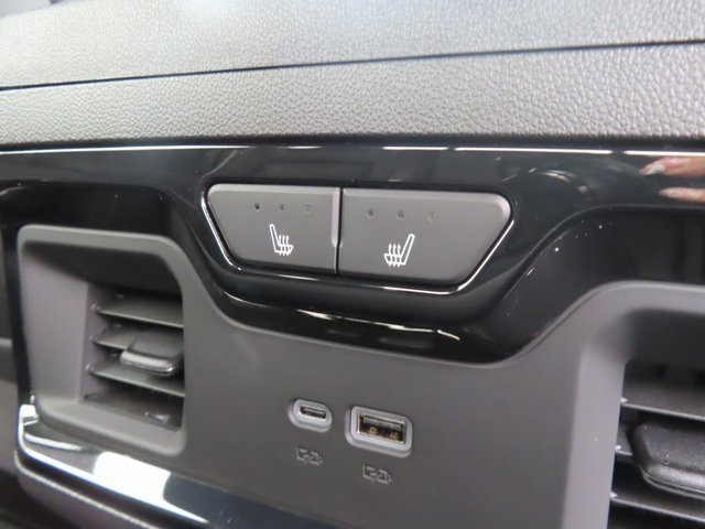 Used 2024 GMC Sierra 1500 AT4X image 40