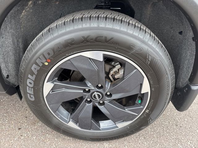 Certified 2024 Nissan Rogue SV w/ SV Premium Package image 33