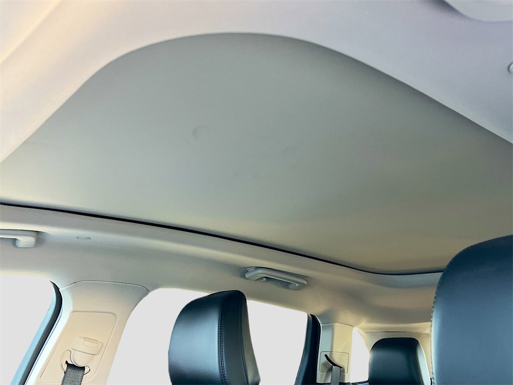 Used 2023 Lincoln Nautilus Reserve w/ Equipment Group 201A image 23