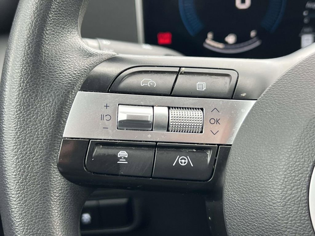 Certified 2025 Hyundai Tucson SE AWD/4WD image 20