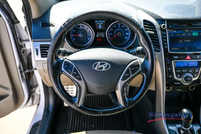 Used 2014 Hyundai Elantra GT w/ Option Group 03 FWD image 12