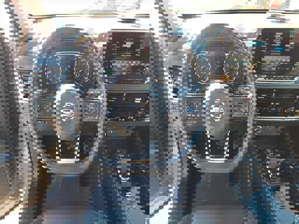 Certified 2023 Nissan Rogue SL w/ SL Premium Package image 14