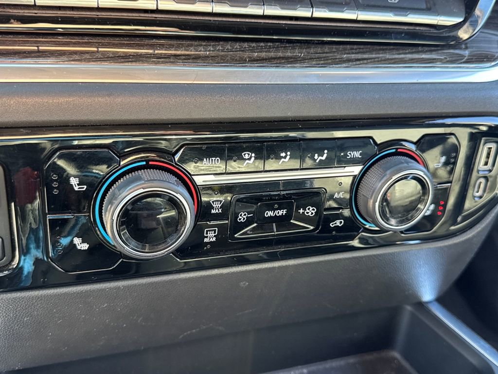 Used 2022 Chevrolet Silverado 1500 RST w/ RST All Star Premium Package image 16