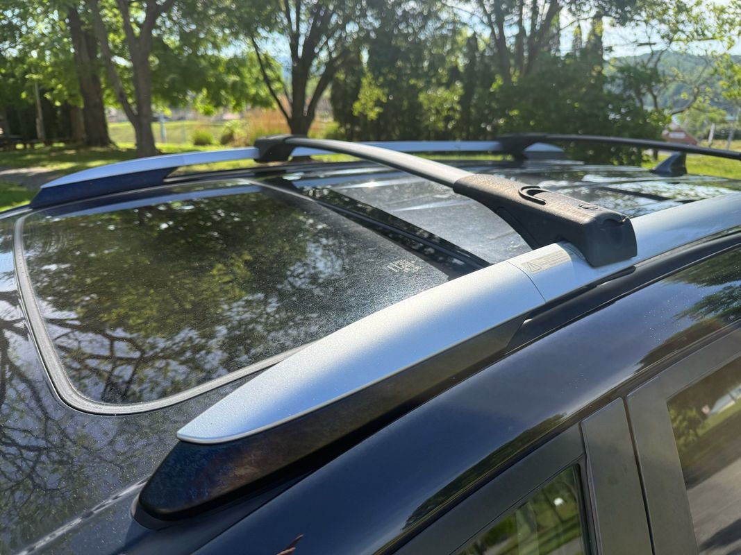 Used 2018 Toyota RAV4 XLE AWD/4WD image 11