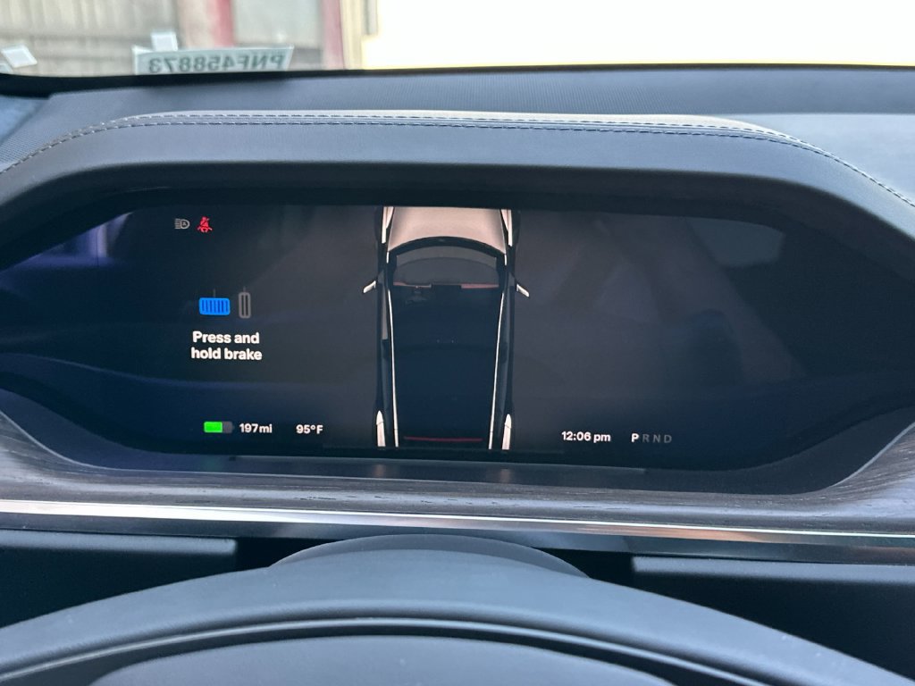 Used 2022 Tesla Model S AWD/4WD image 28
