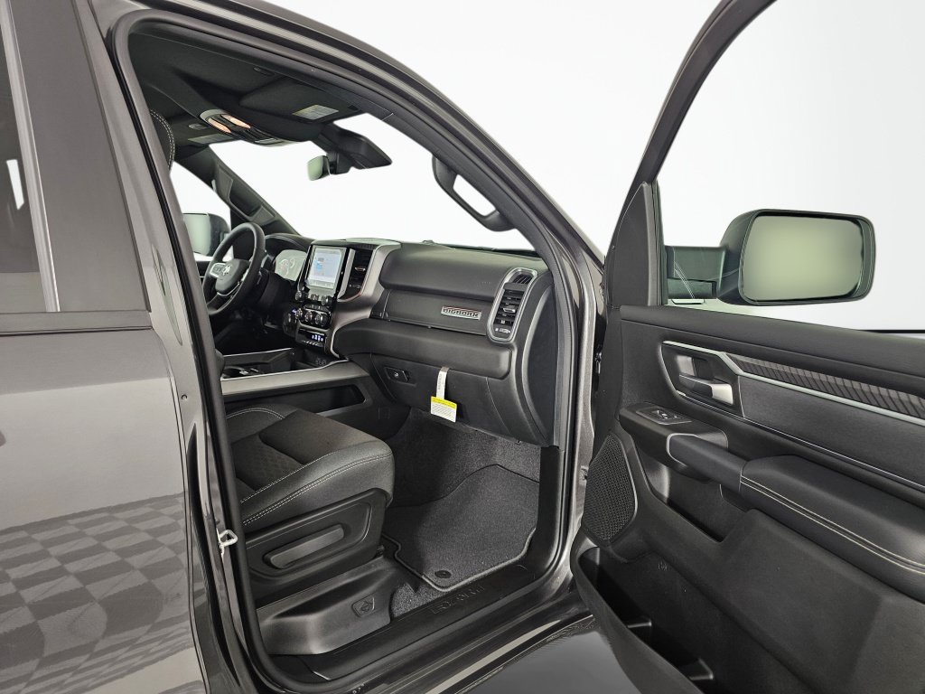 New 2026 RAM 1500 Big Horn AWD/4WD image 36