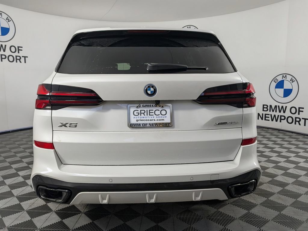 New 2026 BMW X5 xDrive50e w/ M Sport Package AWD/4WD image 7