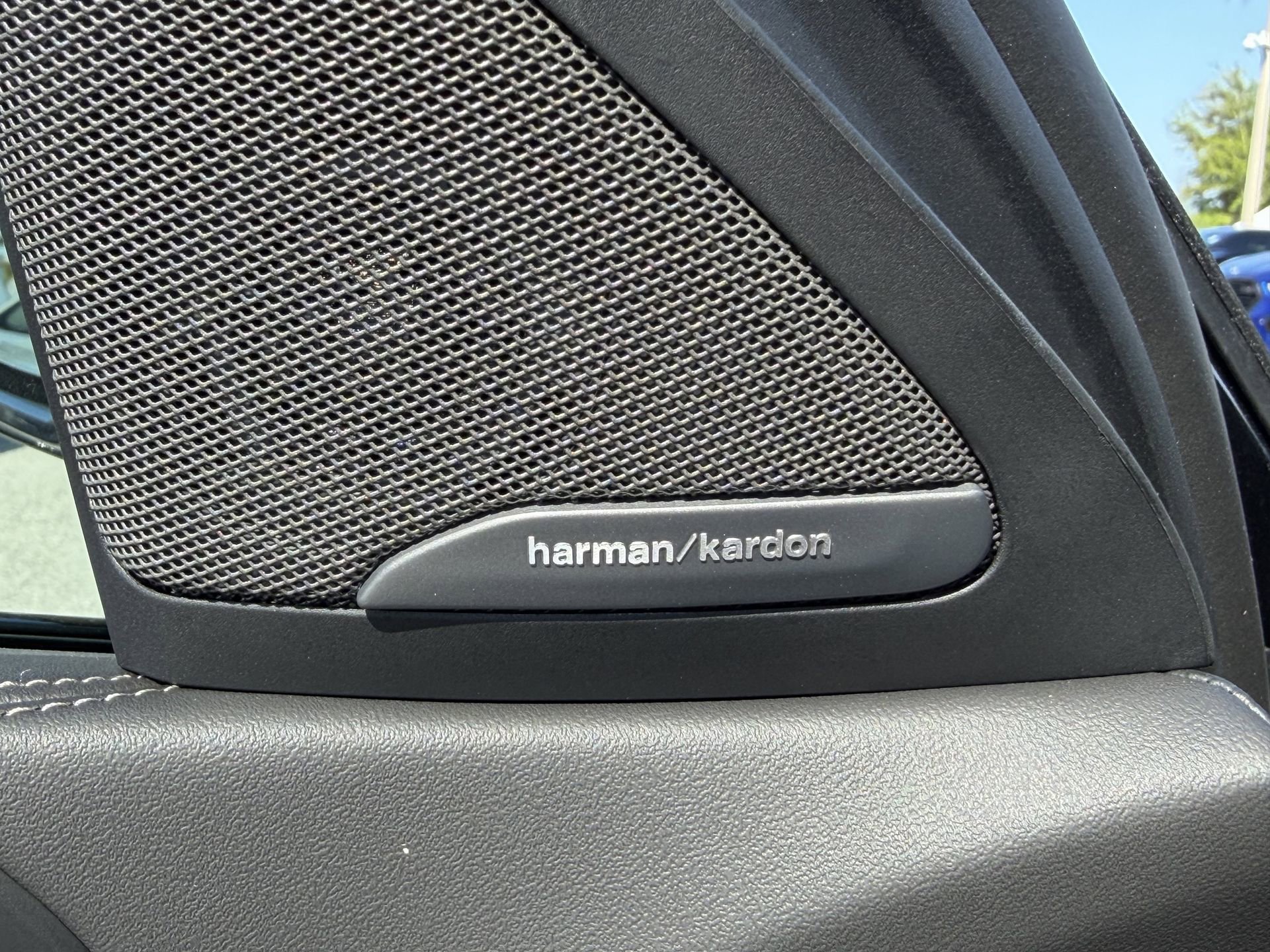 Used 2026 BMW X6 xDrive40i image 25