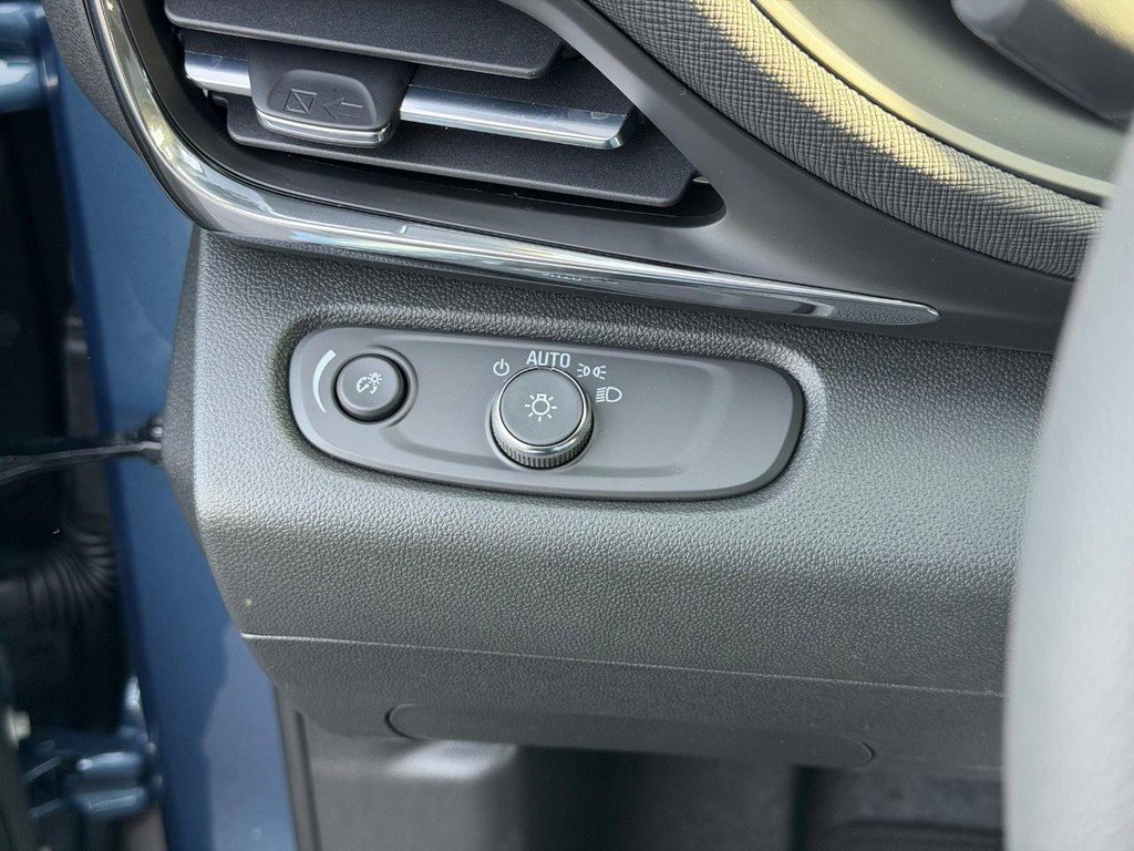 New 2026 Buick Envista Preferred w/ Convenience II Package FWD image 15
