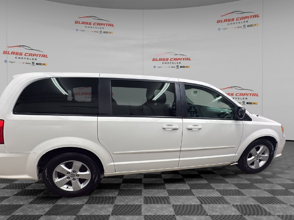 Used 2013 Dodge Grand Caravan SE FWD image 8