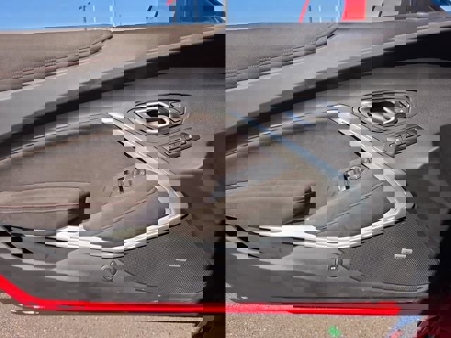 Used 2018 Chevrolet Camaro ZL1 image 19