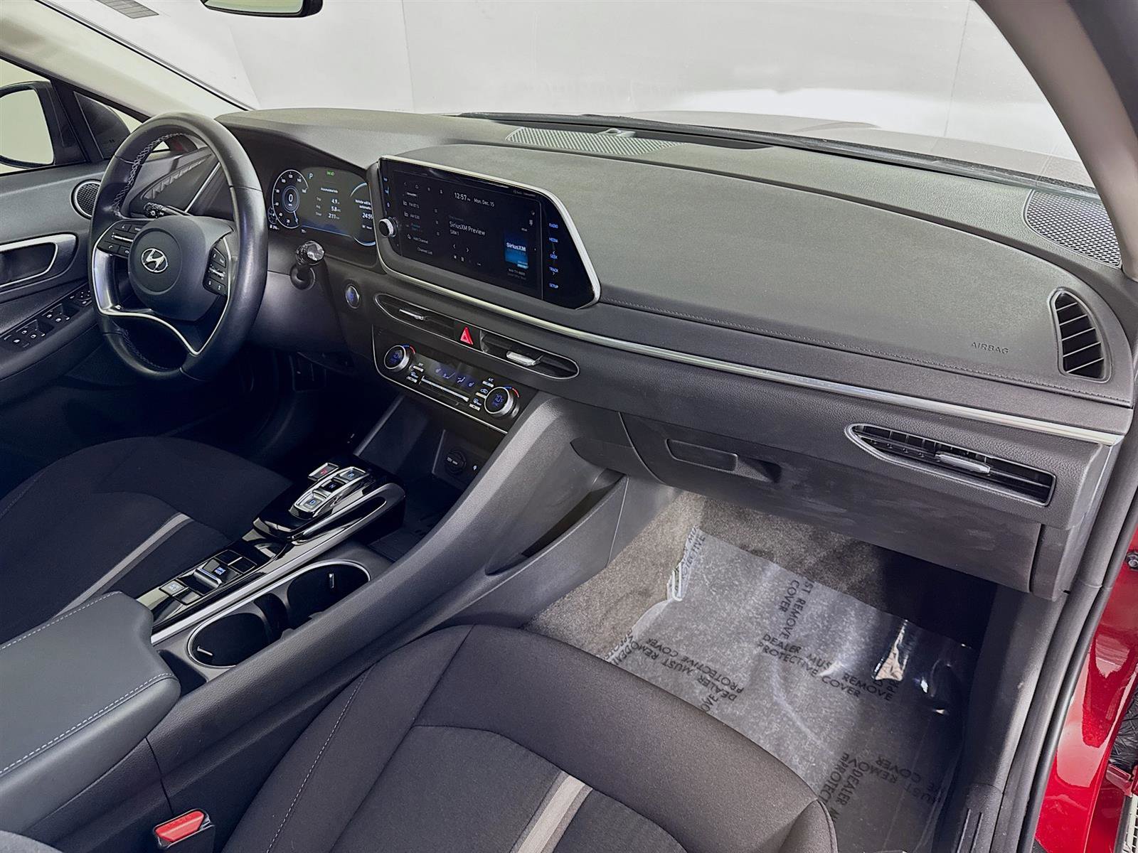 Certified 2023 Hyundai Sonata SEL w/ Convenience Package image 30