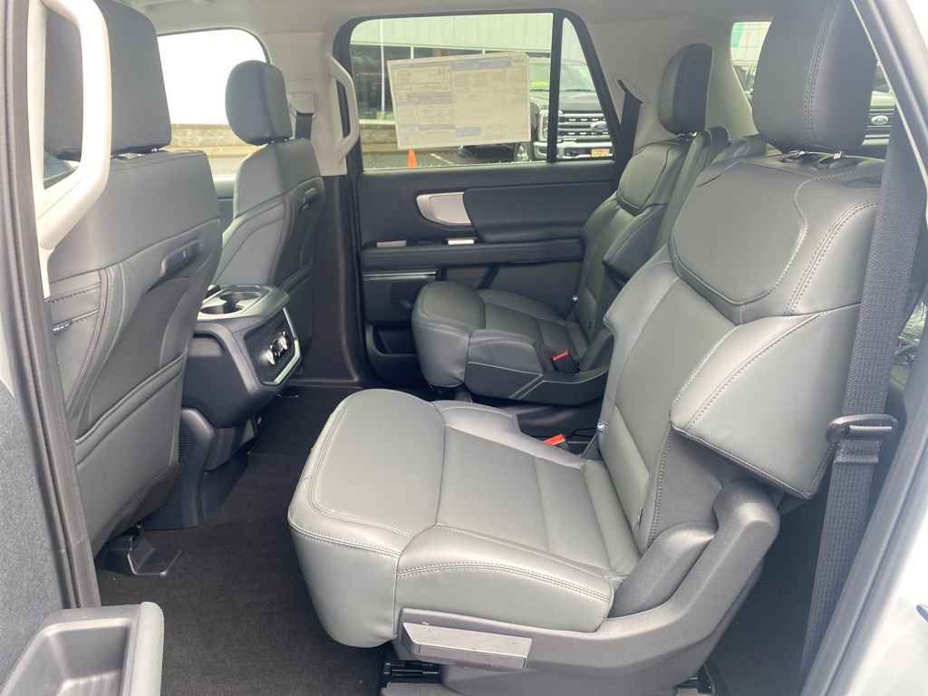 New 2026 Ford Expedition Max Active image 21