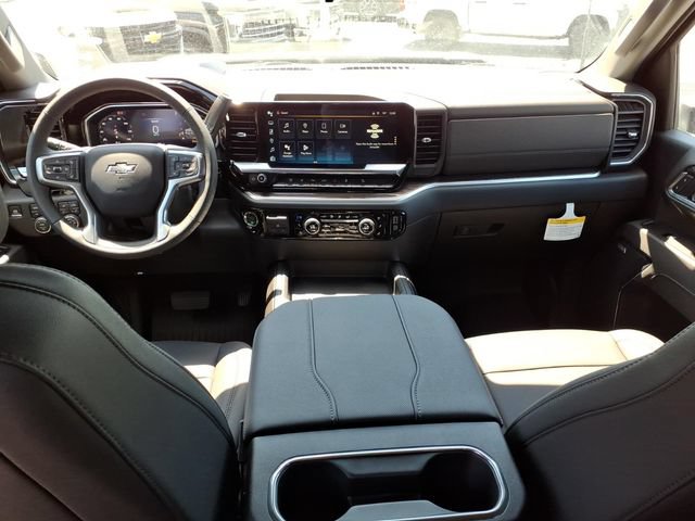 New 2026 Chevrolet Silverado 2500 LTZ w/ LTZ Plus Package AWD/4WD image 16