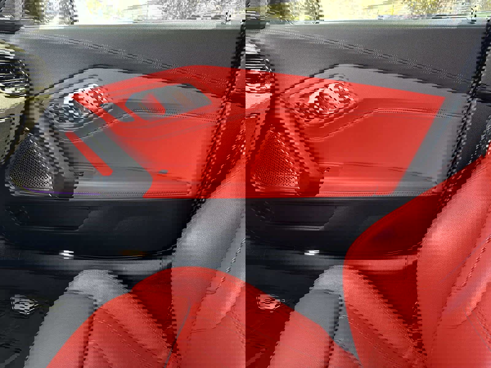 Certified 2021 BMW Z4 M40i w/ Executive Package image 16