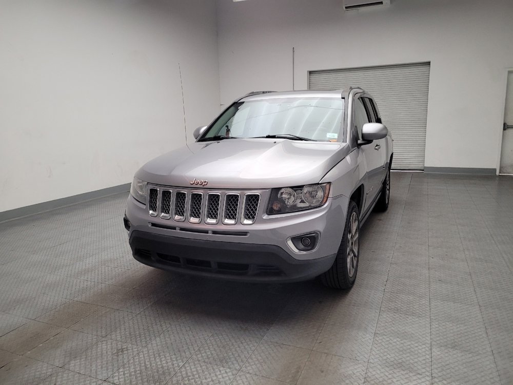 Used 2016 Jeep Compass High Altitude FWD image 15