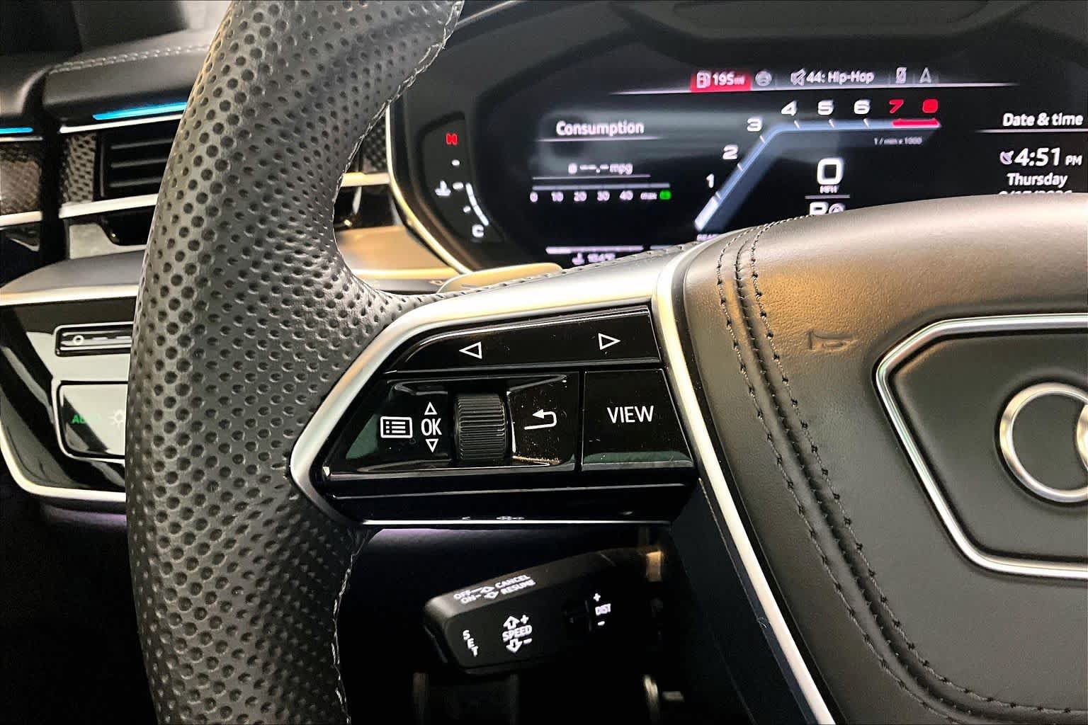 Certified 2025 Audi S8 AWD/4WD image 23