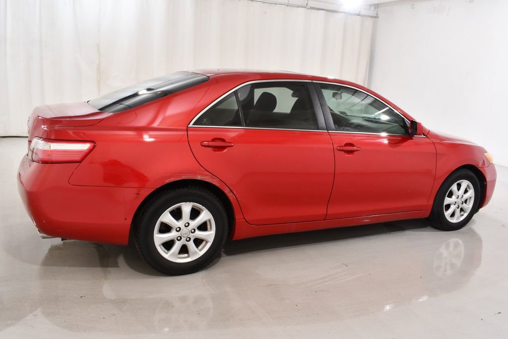 Used 2007 Toyota Camry SE FWD image 11
