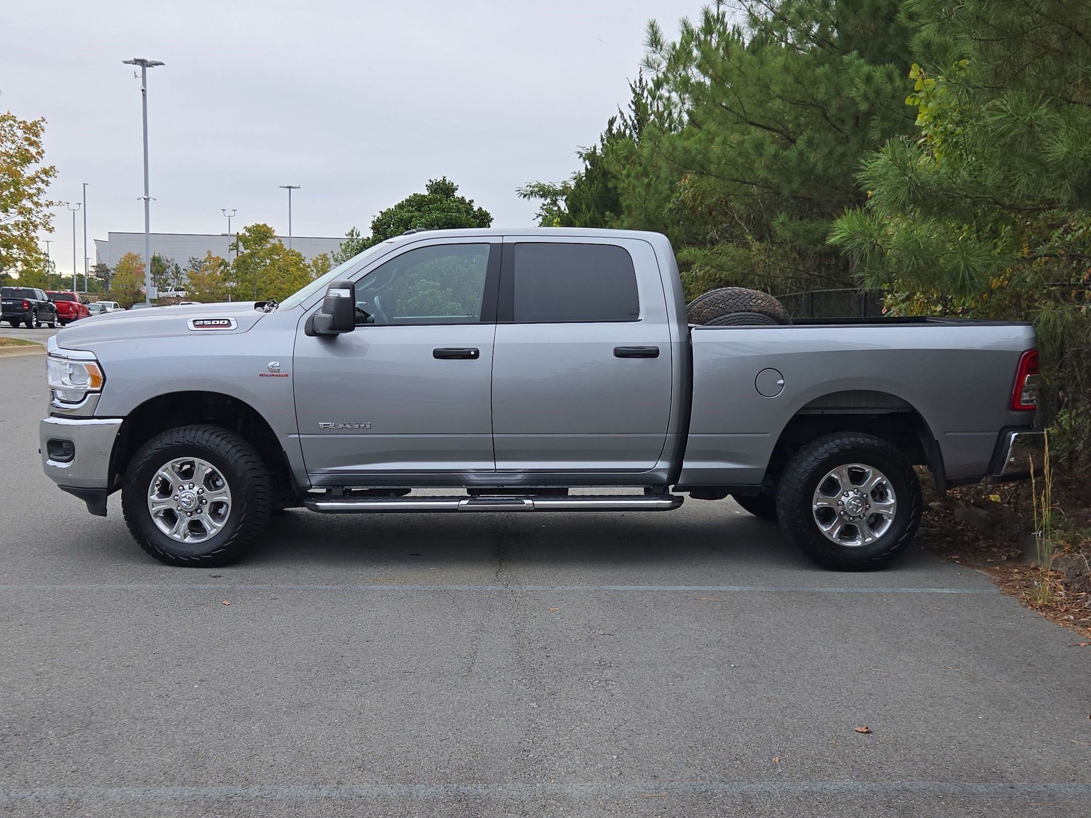 Used 2024 RAM 2500 Big Horn AWD/4WD image 4