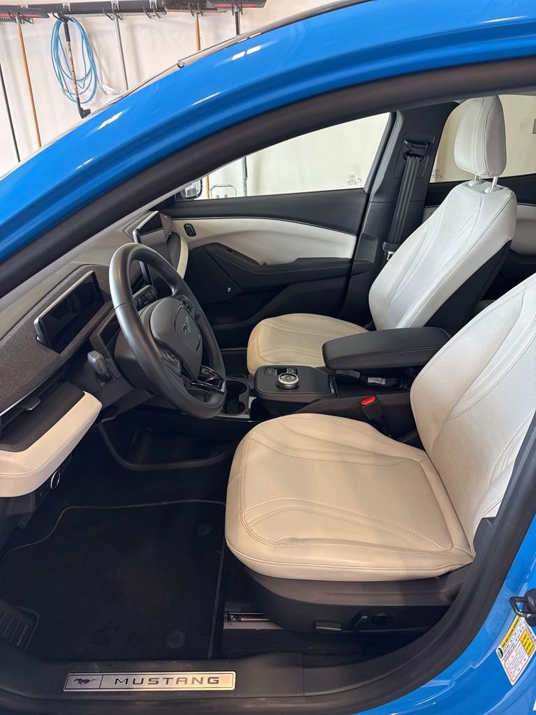 Used 2023 Ford Mustang Mach-E Premium image 16