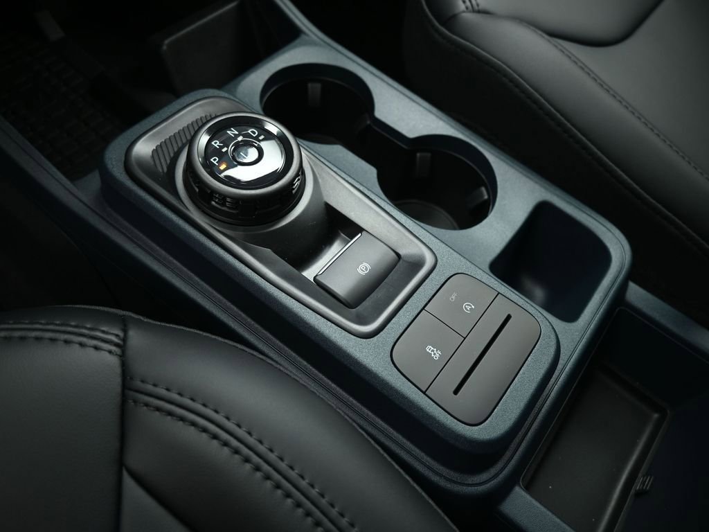 New 2025 Ford Maverick Lariat w/ Black Appearance Package image 17