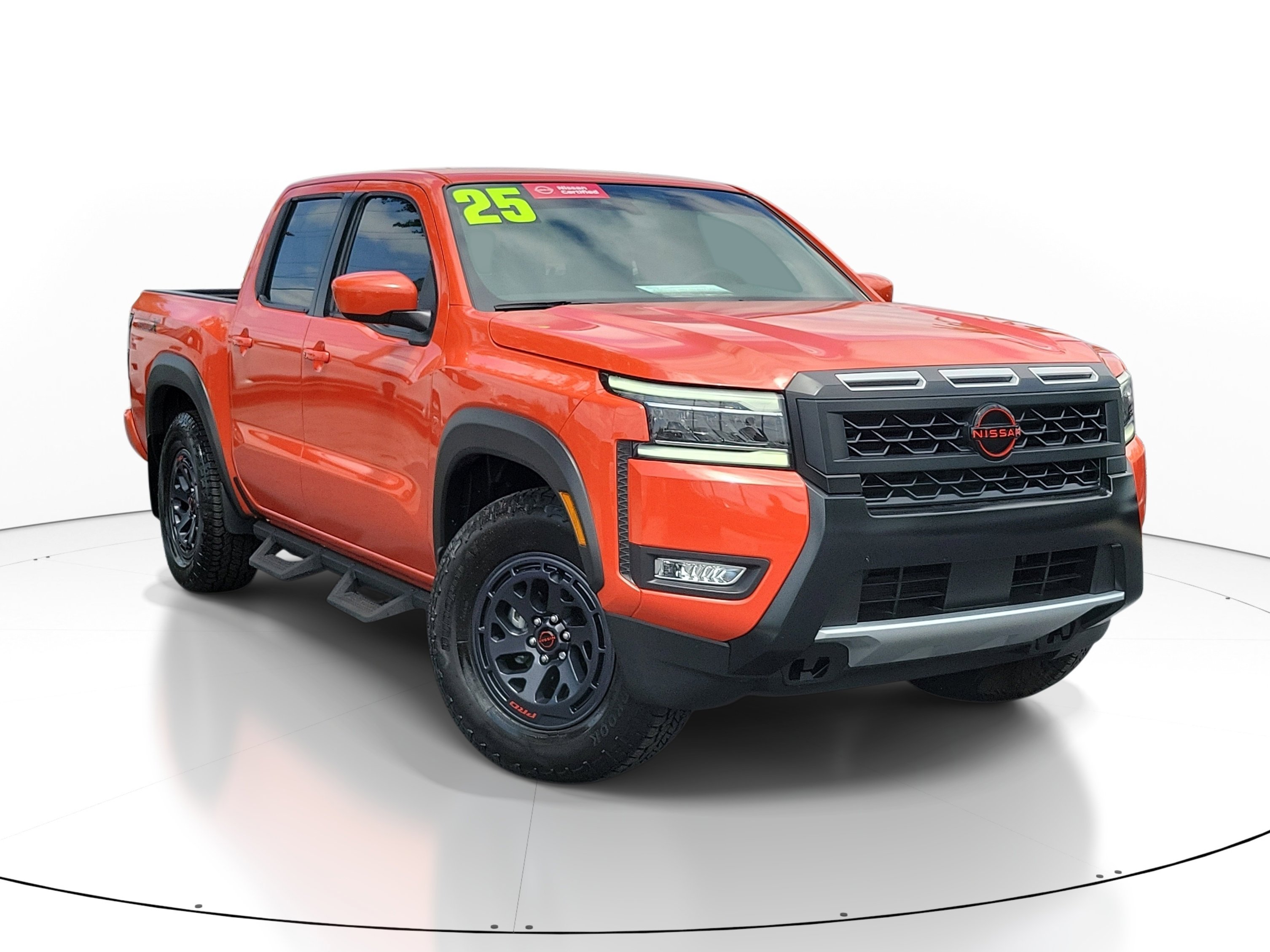 Certified 2025 Nissan Frontier Pro-X RWD image 1