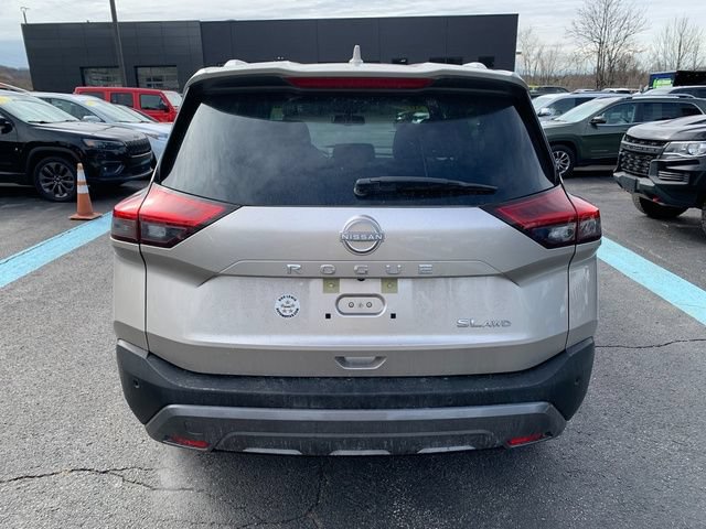 Used 2023 Nissan Rogue SL AWD/4WD image 4