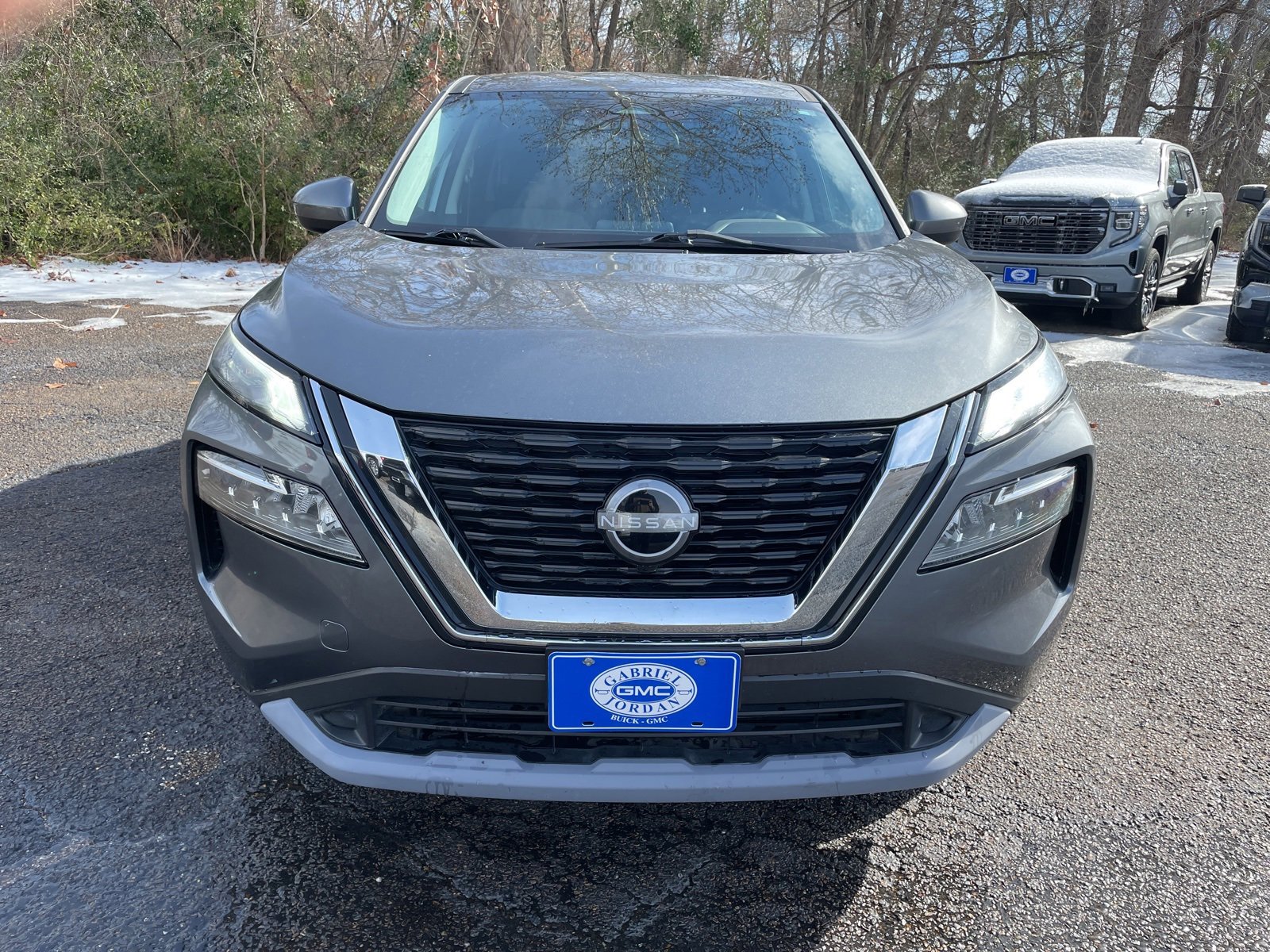 Used 2023 Nissan Rogue SV image 8