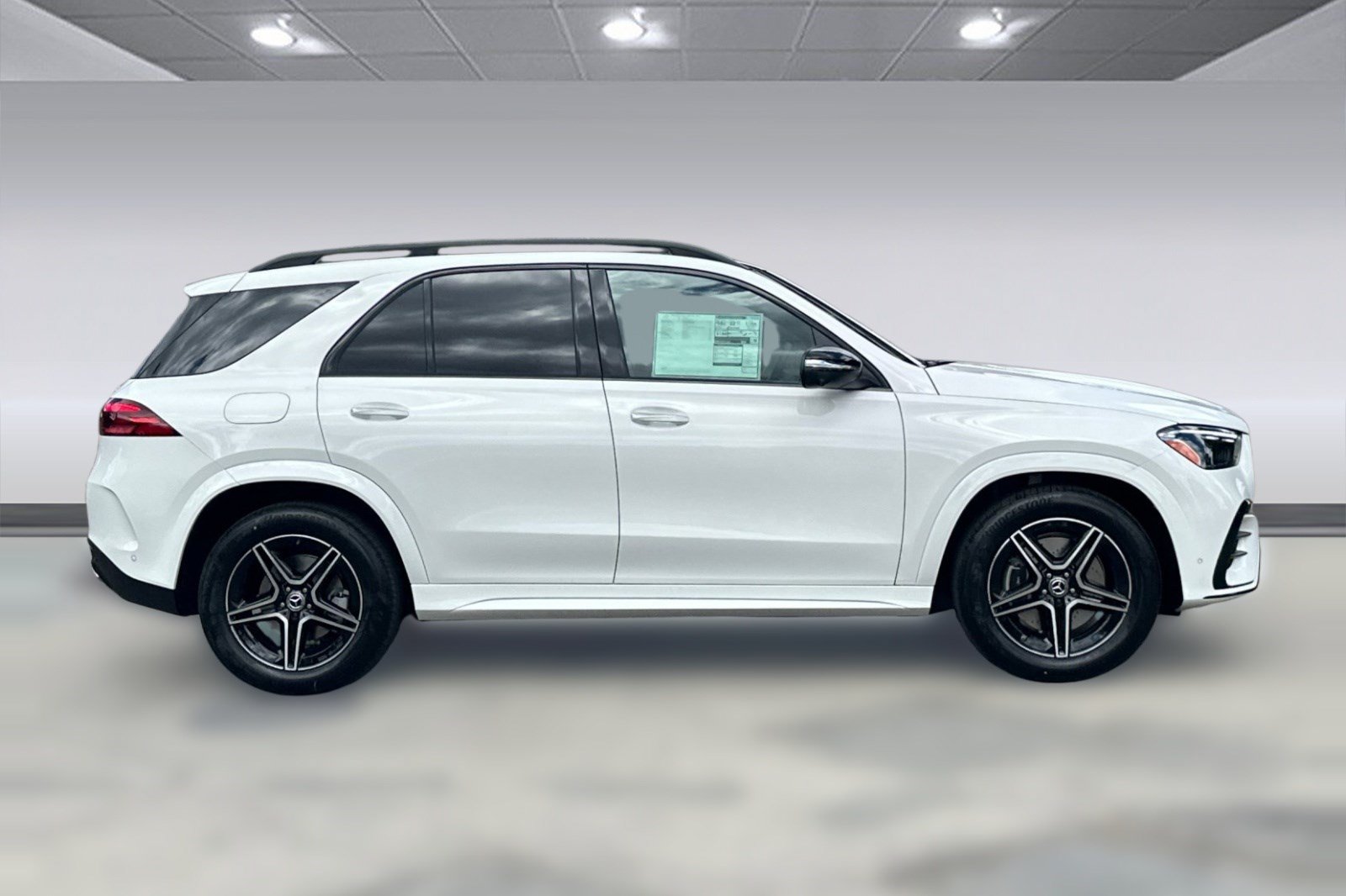 New 2026 Mercedes-Benz GLE 450e 4MATIC image 6