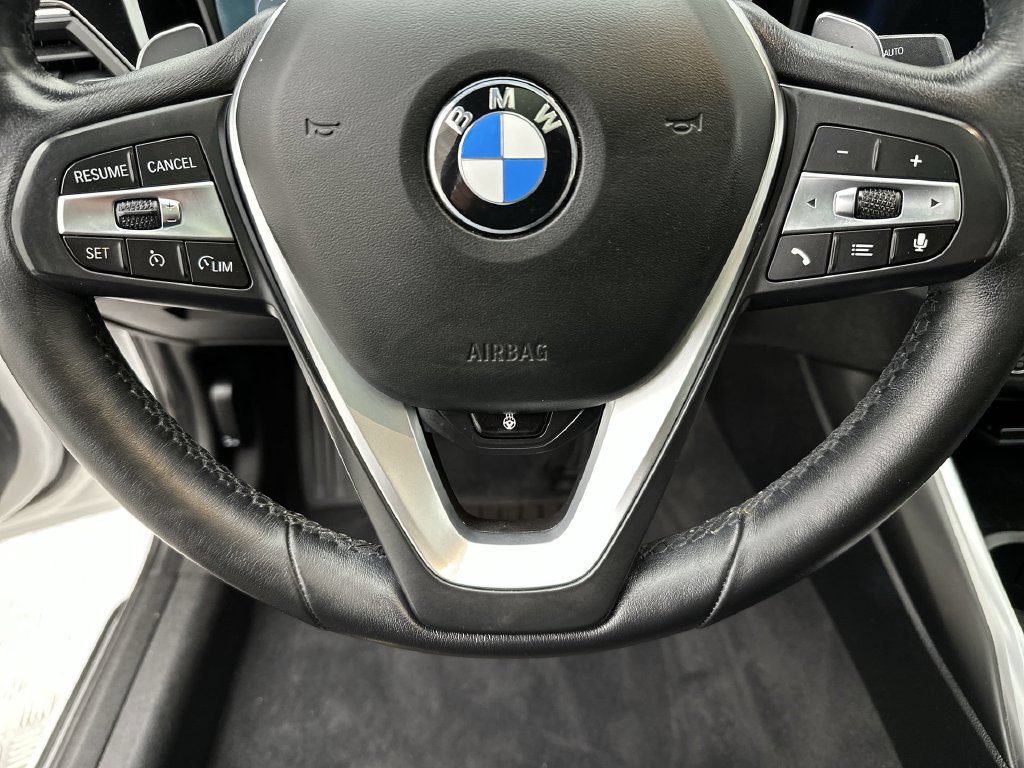 Used 2019 BMW 330i xDrive Sedan w/ Convenience Package AWD/4WD image 14
