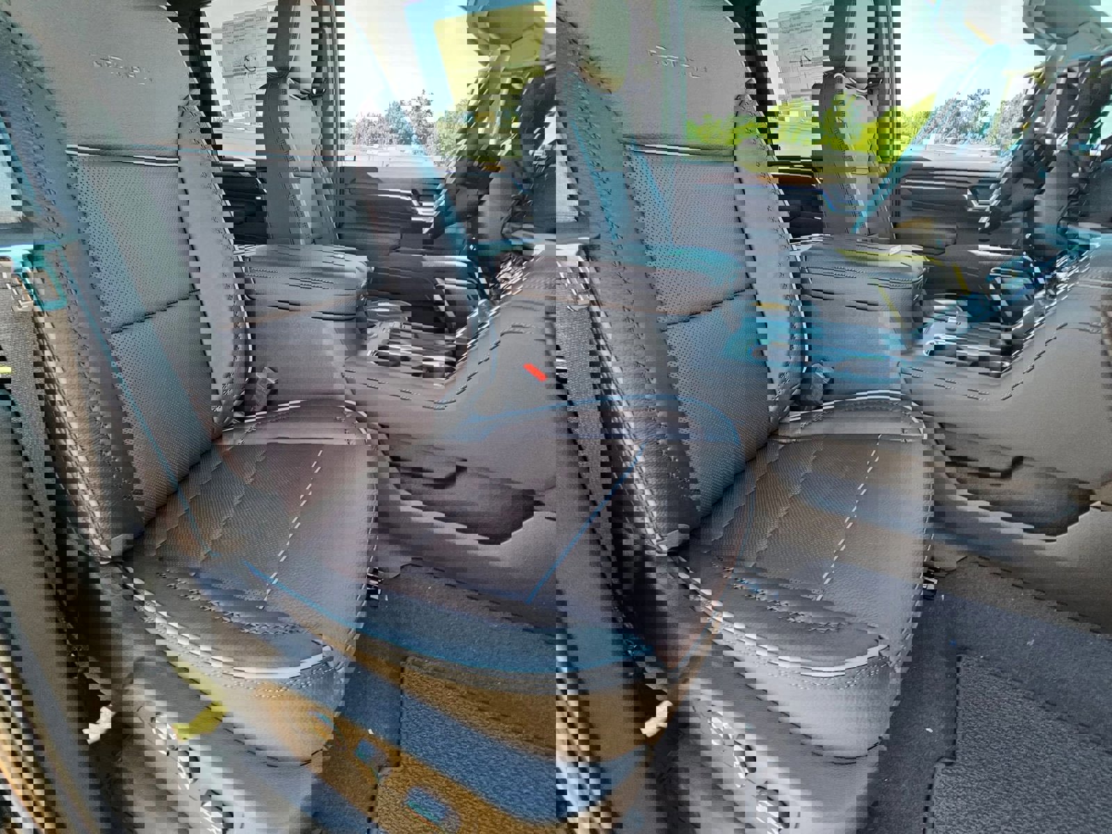 New 2026 GMC Sierra 2500 Denali w/ Denali Reserve Package image 27