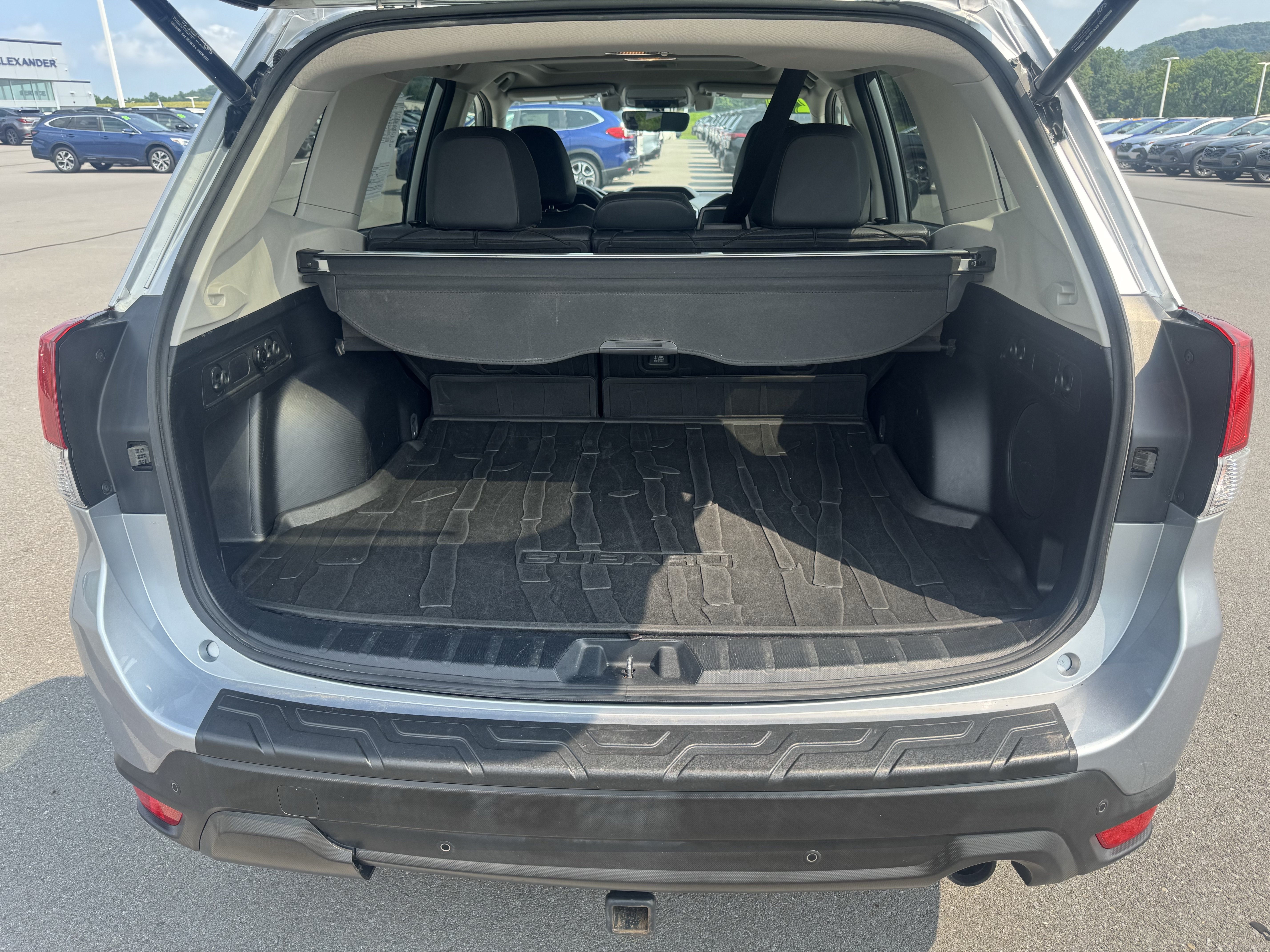 Used 2020 Subaru Forester Limited AWD/4WD image 5