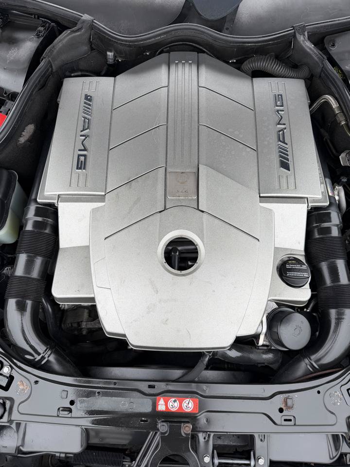 Used 2005 Mercedes-Benz C 55 AMG Sedan image 32
