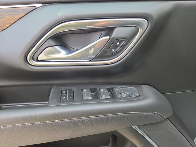 Used 2023 Chevrolet Tahoe Premier w/ Premium Package 2 AWD/4WD image 15