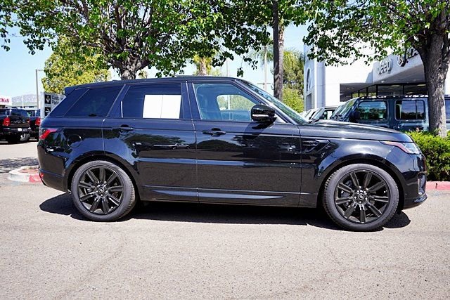 Used 2022 Land Rover Range Rover Sport HSE Silver Edition image 7