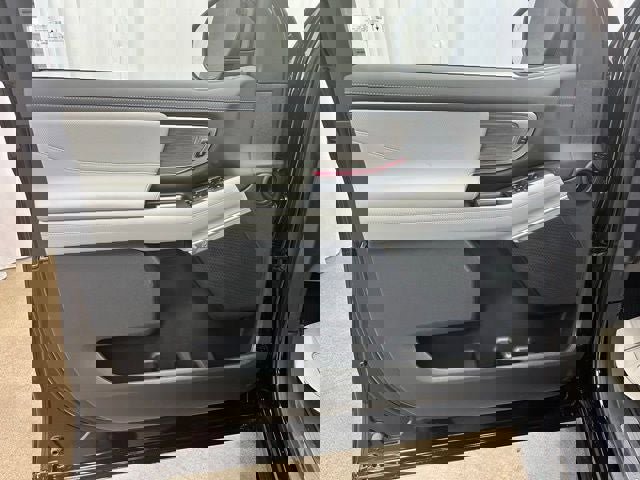 New 2025 Ford Expedition Platinum w/ Platinum Ultimate Package image 7