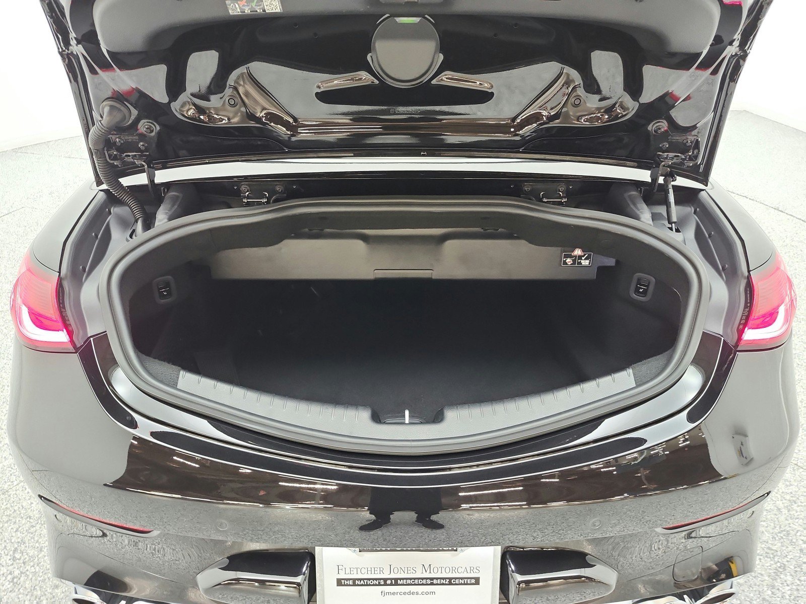 Certified 2025 Mercedes-Benz CLE 53 AMG 4MATIC Cabriolet image 18