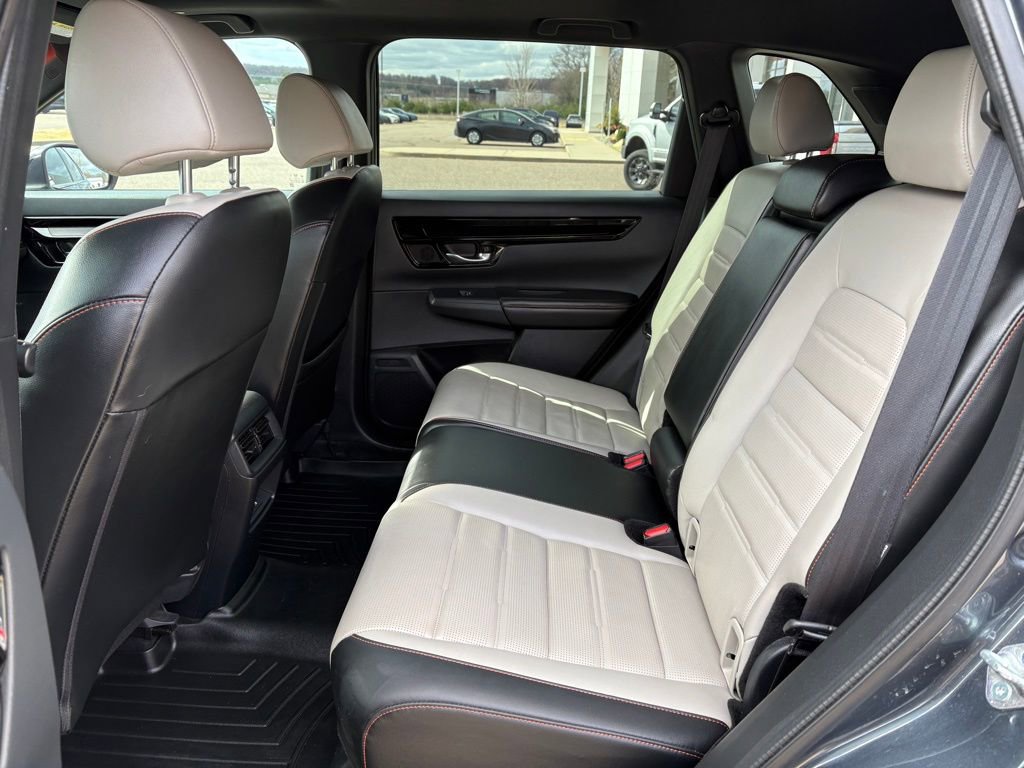 Used 2025 Honda CR-V Sport Touring image 13