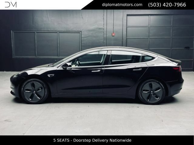 Used 2018 Tesla Model 3 Long Range RWD image 4
