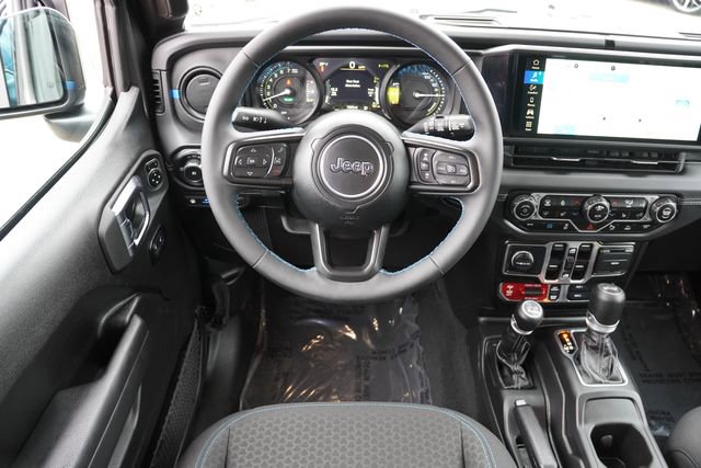 Certified 2025 Jeep Wrangler Unlimited Rubicon 4xe w/ Safety Group image 19