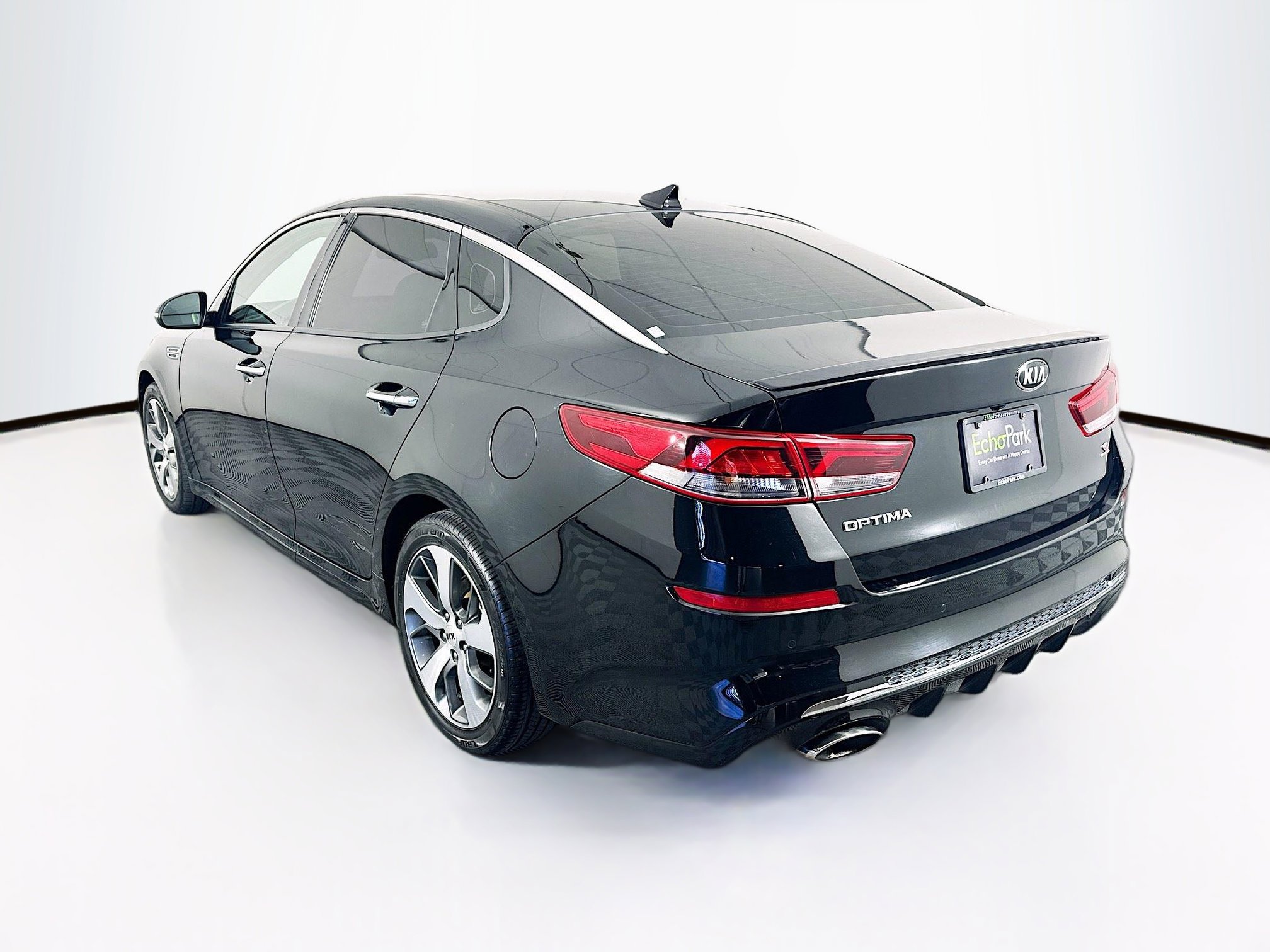Used 2019 Kia Optima S w/ S Panoramic Sunroof Package FWD image 5