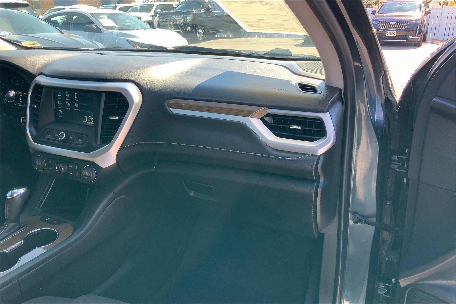 Used 2019 GMC Acadia SLE w/ LPO, Floor Liner Package FWD image 14