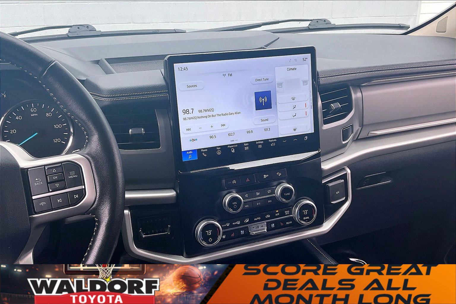 Used 2024 Ford Expedition XLT image 7