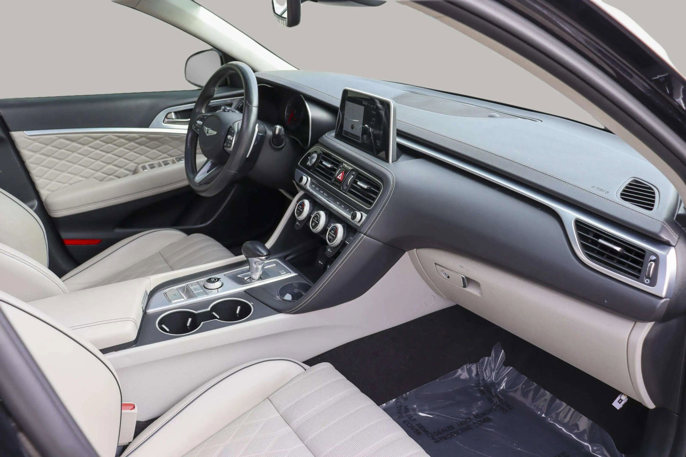 Used 2021 Genesis G70 2.0T w/ Prestige Package image 34