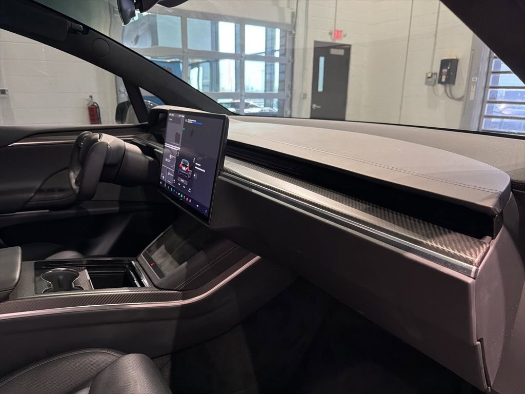 Used 2022 Tesla Model X Plaid image 33