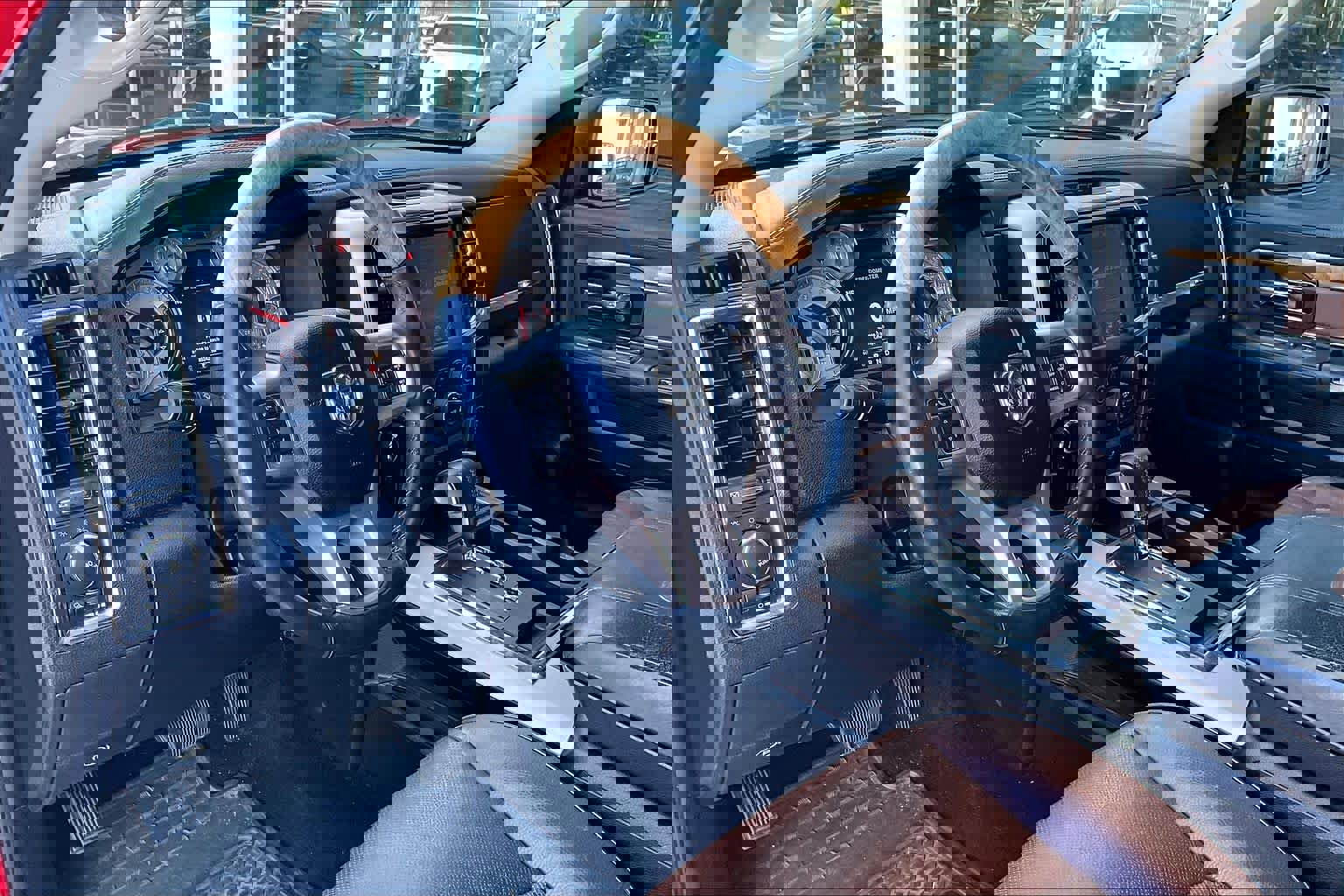 Used 2013 RAM 1500 Laramie Longhorn w/ Convenience Group AWD/4WD image 19