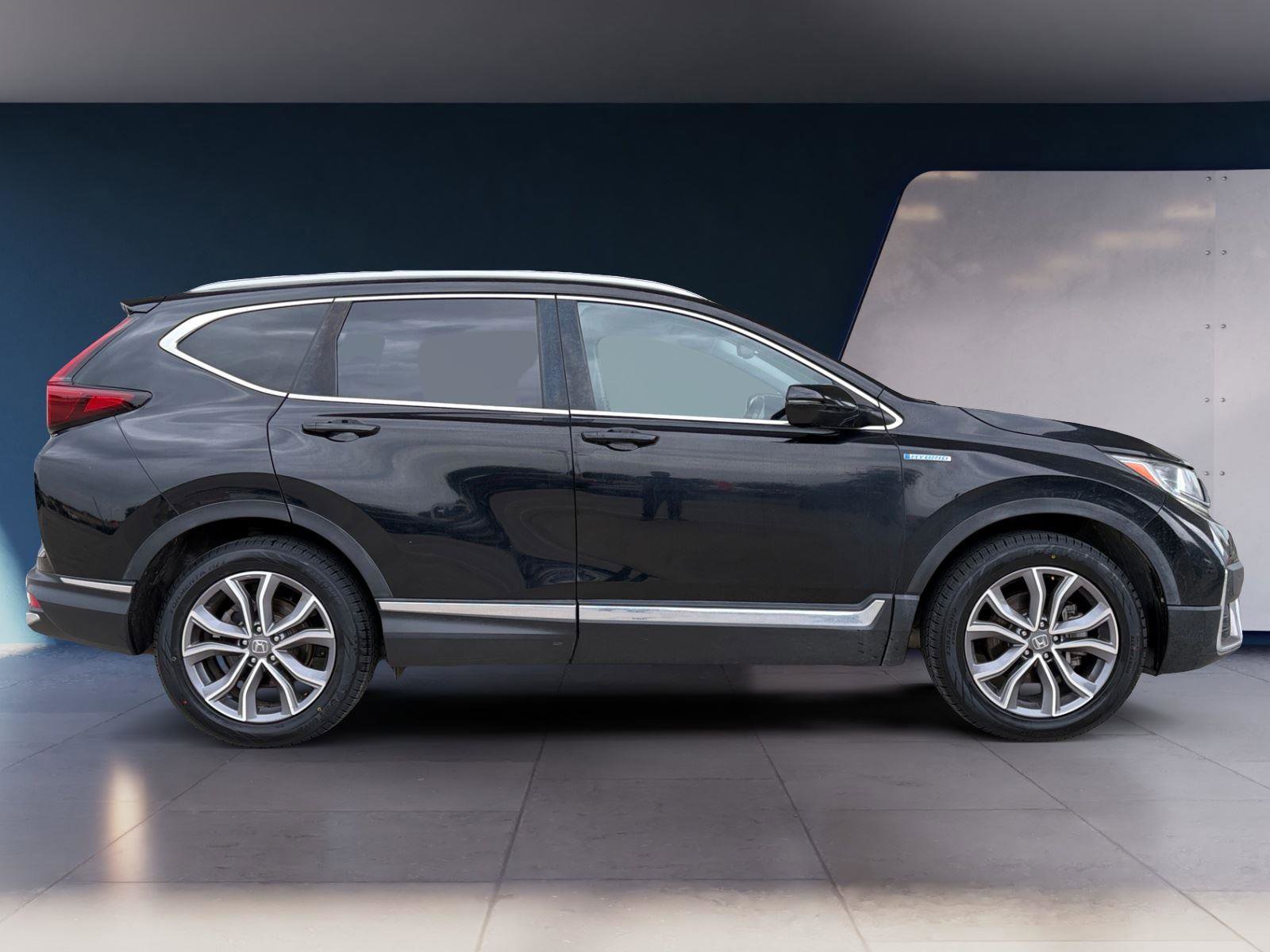 Used 2022 Honda CR-V Touring image 6