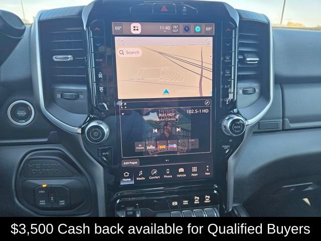 New 2026 RAM 2500 Big Horn AWD/4WD image 18